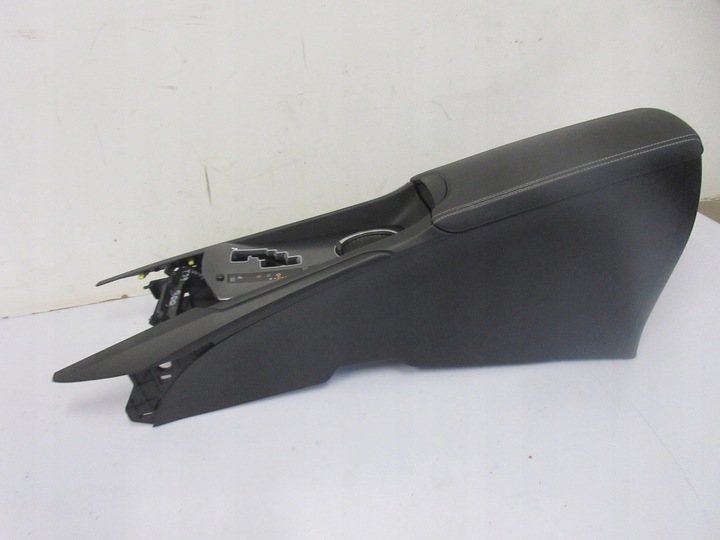 фото №7, Avensis t27 рестайлинг / t29 универсал туннель средний подлокотник