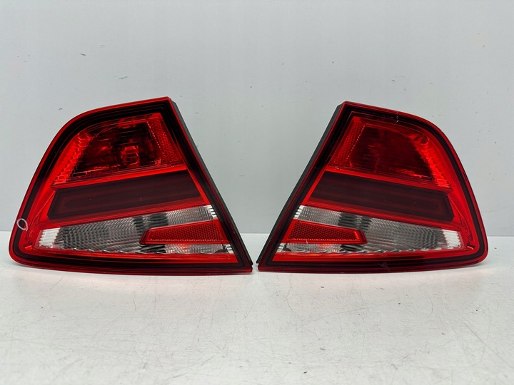 фото №1, Seat toledo iv лампа ліва права зад led 6jh945093c 6jh945094c