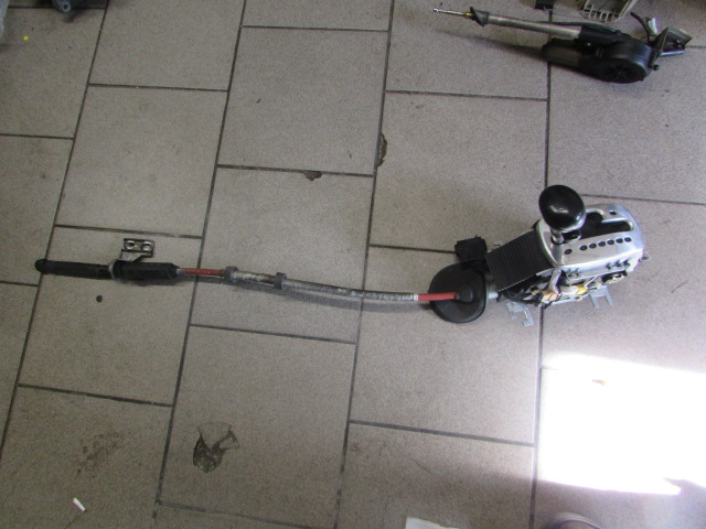 фото №1, Домкрат коробки коробки передач audi a8 d2