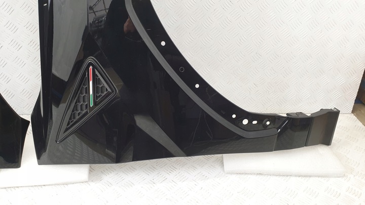 фото №10, Lamborghini urus капот крило бампер перед передній