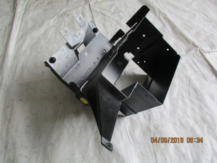 фото №3, Audi a6 c6 каркас zmieniacza cd навігація 4b9035115e