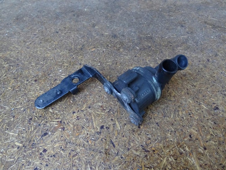 фото №13, Audi a3 8p golf v vi eos додатковий помпа води 5n0965561a 1k0121093bp