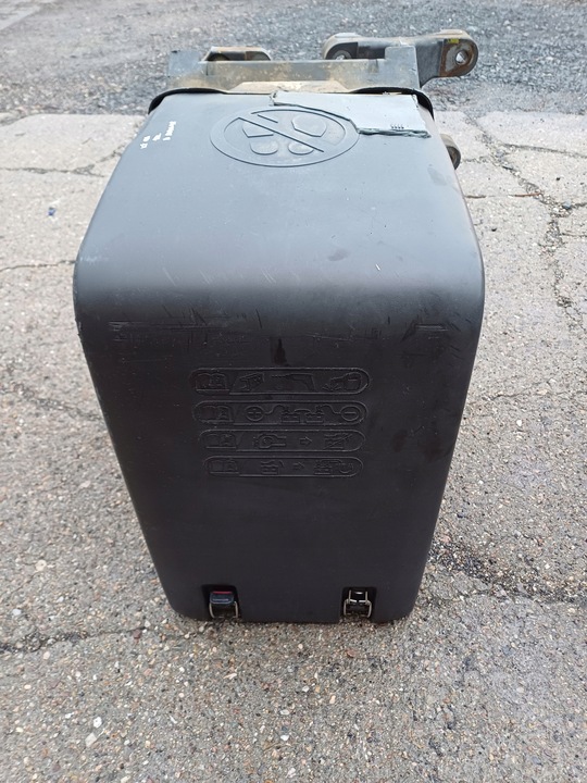 фото №1, Корпус коробка акумуляторів вузька вертикальна daf xf cf 106 мега