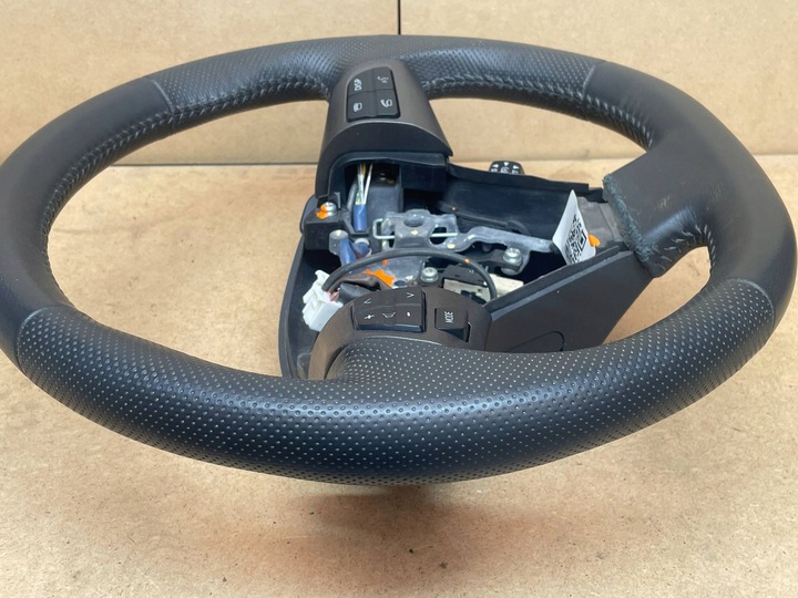 фото №16, Руль кожаный мультифункция автомат лепестки toyota rav 4 09-13