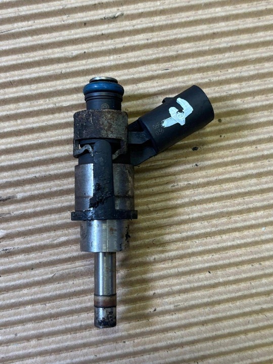 фото №1, Audi a3 s3 8p 2006 инжектор топлива