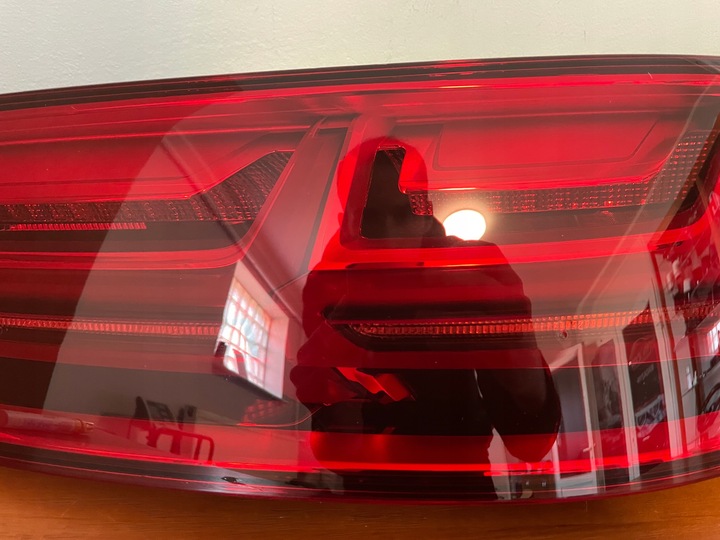 фото №3, Лампа зад задня права matrix led audi q7 sq7 2019r 4m0945094e