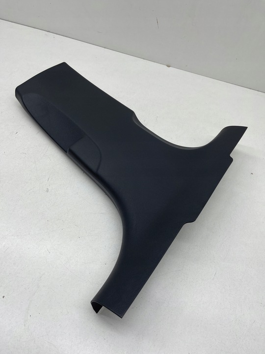 фото №11, Audi a6 c7 обшивка стойка b правые средство защита порога