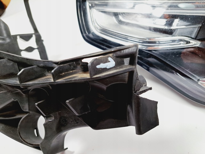 фото №15, Audi a5 рестайлінг 11-16 фара ліва ксенон 8t0941005c