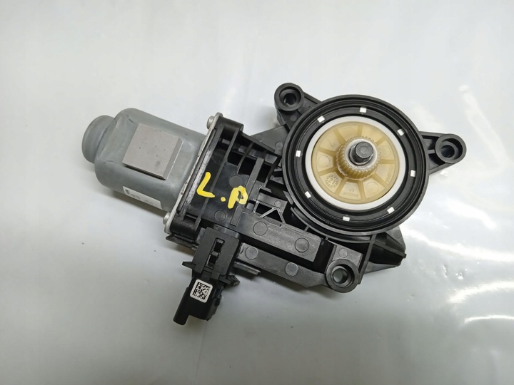 фото №1, Моторчик стекло левый перед hyundai i30 iii