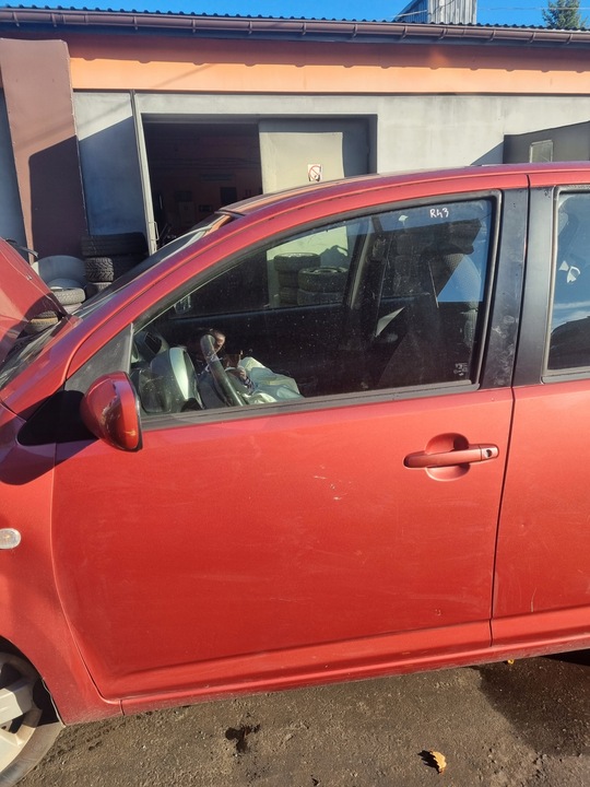 фото №1, Daihatsu sirion ii 05-08 2006 r. r43 дверь левый перед левая передние eu