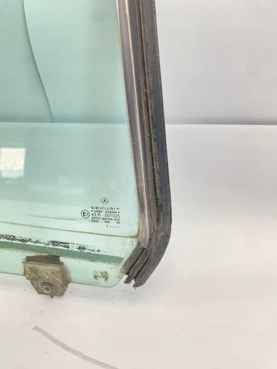 фото №7, Скло бокова праву зад права задня mercedes w124 купе ce c124