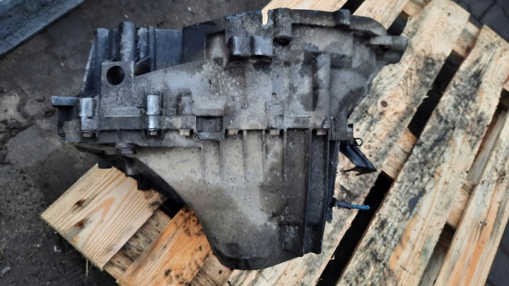 фото №10, Коробка передач коробки передач m56l2 p30616141 volvo s40 v40 1.9 dci