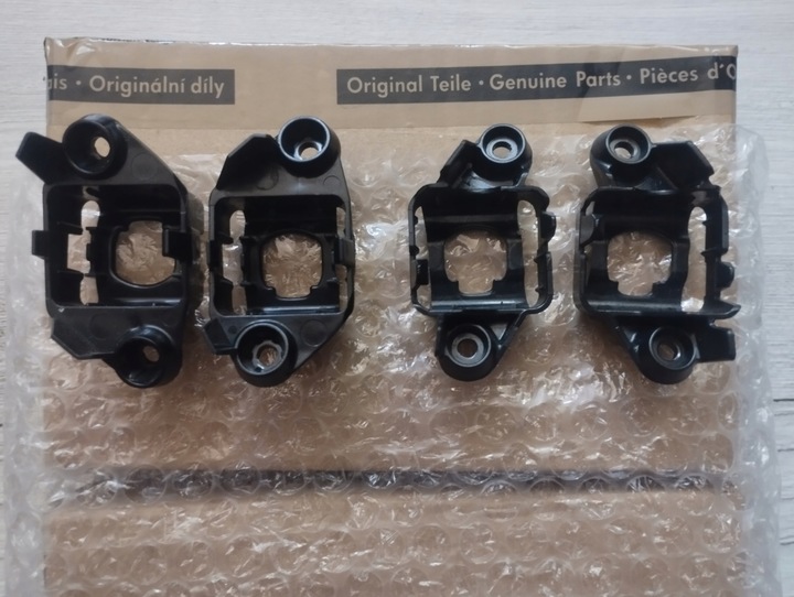 фото №1, Новий тримач камери mercedes e w213 c w205 s w222 glc w253 дзеркало вкладка