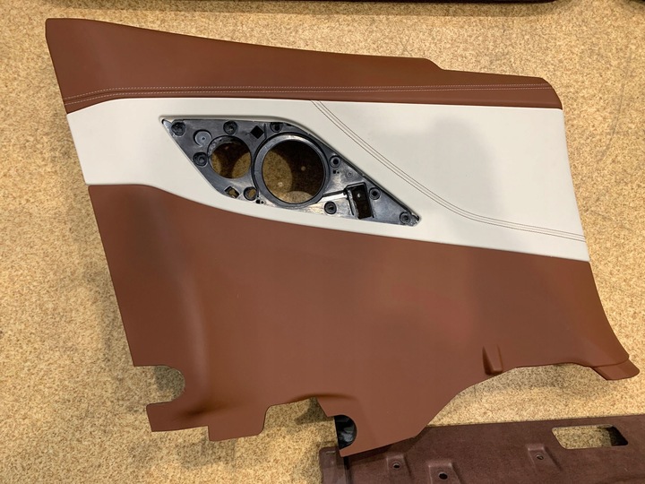 фото №12, Bmw 8 g15 сиденья диван обшивки individual вентиляция jak новое