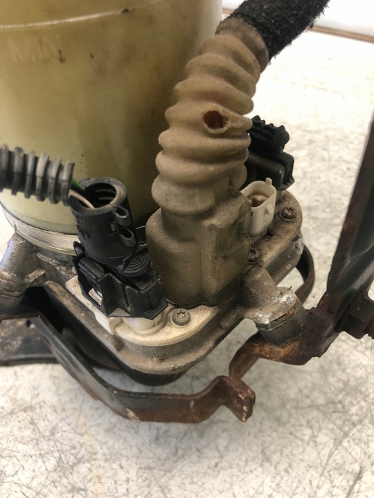 фото №3, Насос підсилювача vectra c signum 2.2 16v