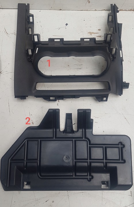 фото №1, Заглушка защита консоли кондиционера панели mazda 2 dj da6c-64271 da6c-64521