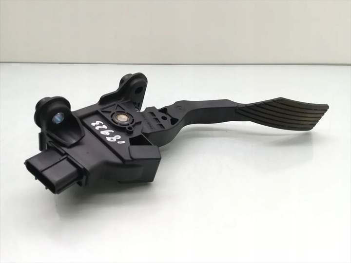 фото №8, Mitsubishi outlander педаль газа / ускорения 2.0 гибрид 4wd 1600a115