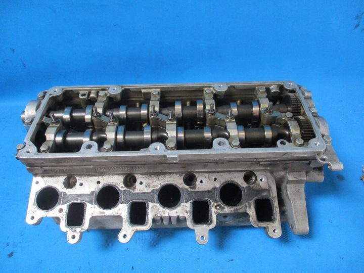 фото №1, Головка audi q5 i 8r 2.0 tdi 03l103373e