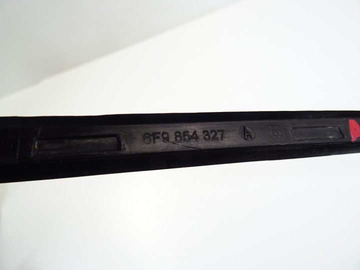 фото №8, Seat arona рестайлинг молдинг стёкла лобовой левая 6f9854327