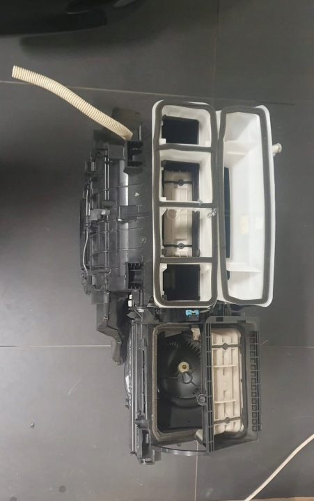 фото №8, Toyota auris 2 ii 87010-02v80 87130-02b30 обігрівач комплектна корпус 17r