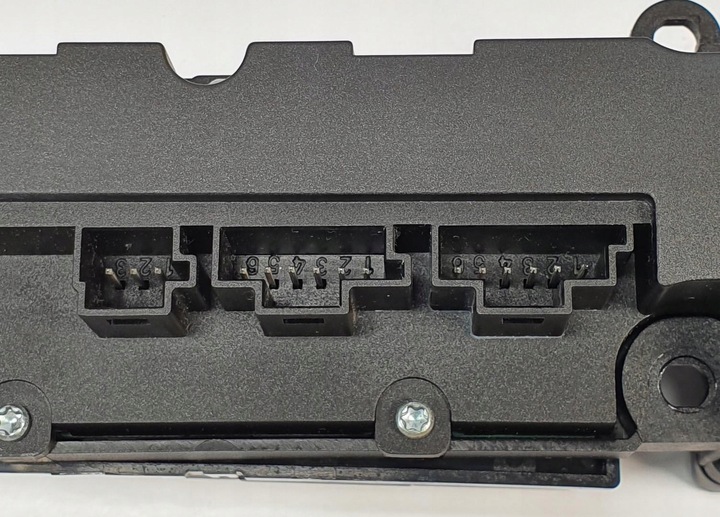 фото №7, Панель кнопки esp світла блокування обігріву сидінь mercedes w209