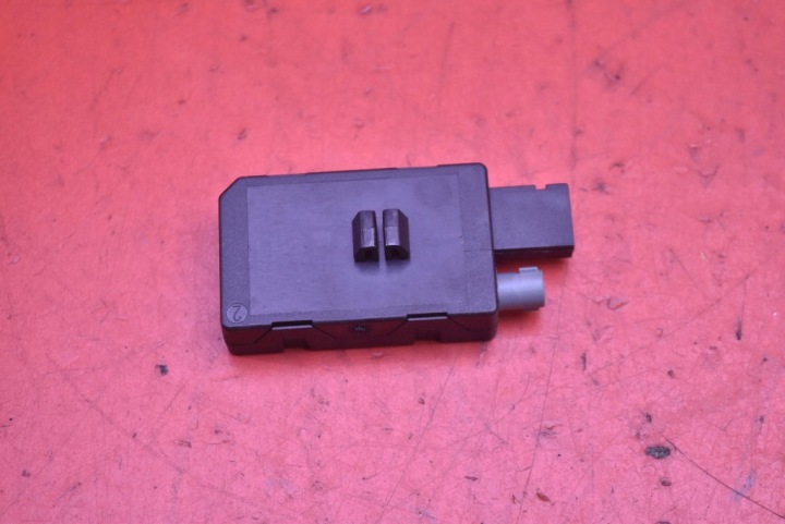фото №5, Підсилювач антени 9807982580 citroen c4 picasso 2 ii рестайлінг 16-18