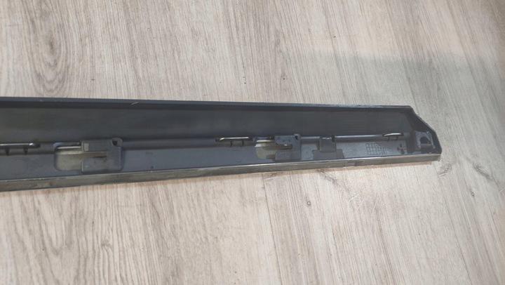 фото №7, Vw passat b8 планка дверь правые перед 3g0854940