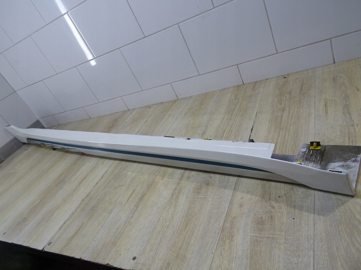 фото №1, Планка пороговая правая kia optima 4 iv 15-20 gt line 87754-d4200