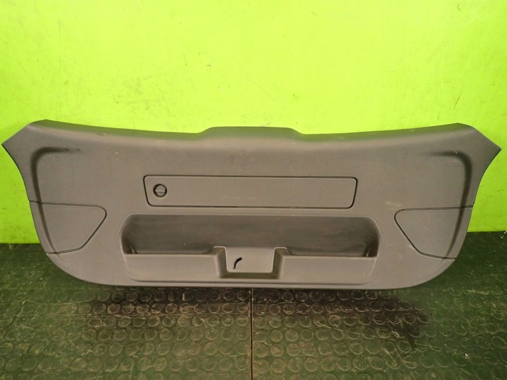 фото №1, Обивка багажника audi a1 i 8x крышки 12r