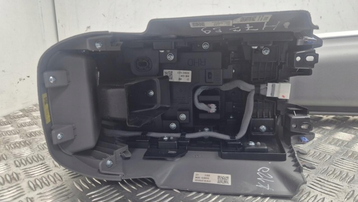 фото №7, Средняя консоль hyundai ioniq 6 2024
