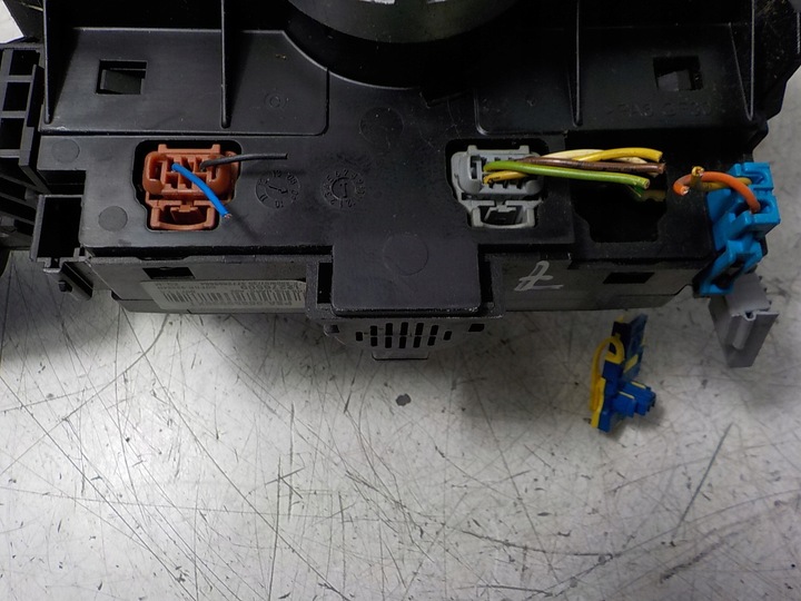 фото №2, Citroen jumpy expert переключатель комбинированный 96659938xt