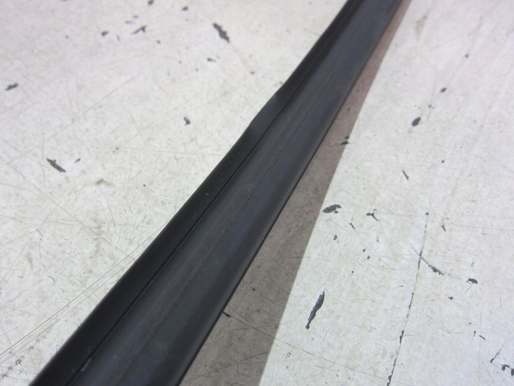 фото №9, Bmw 6 f12 f13 захист передній скла стійка a 7221175 51767221175