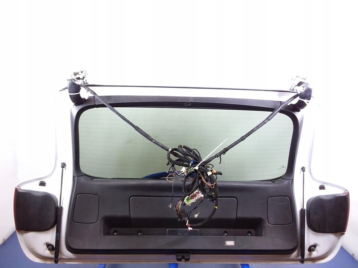 фото №6, Audi q7 4l задняя крышка багажника lr9a