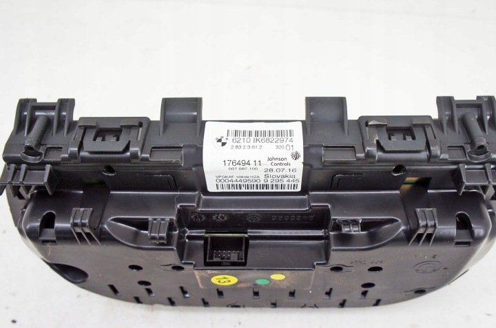 фото №6, Vj070 bmw 2 f45 2.0 d 218d панель приборов 17649411 6822974 9295445 европа ar
