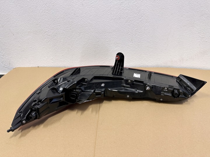 фото №8, Bmw z4 g29 лампы зад led комплект eu 7439017 7439018