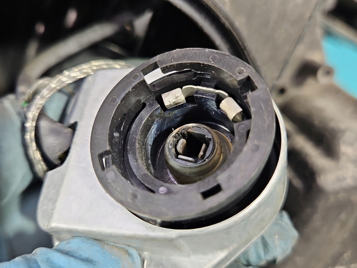 фото №11, Фара левый лампа перед ксенон mitsubishi outlander ii 06-10 европа