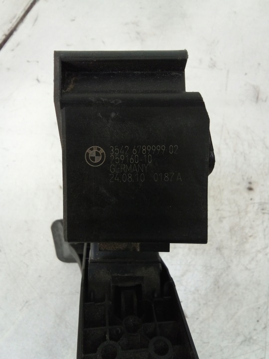 фото №4, K442 педаль газа bmw f10 механическая коробка передач 6789999