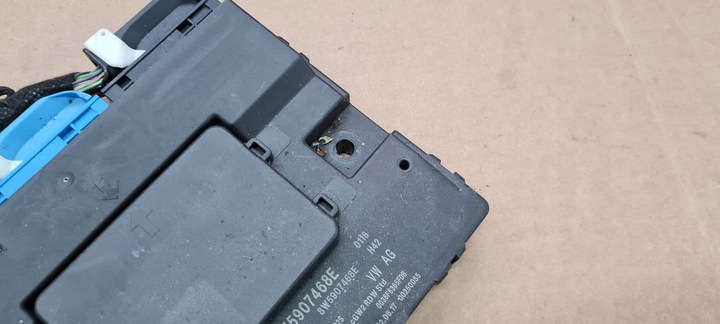 фото №7, A4 b9 8w модуль блок керування шлюз 8w5907468e a5 8w