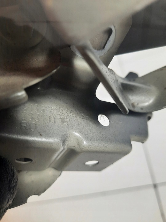 фото №5, Bmw 5gt f07 комплект крепление крыльев левый перед