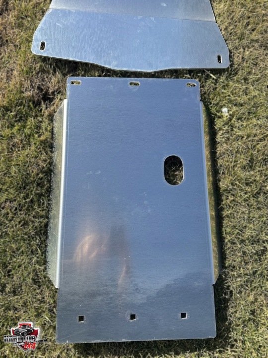 фото №5, Комплект aluminiowych защита шасси 6mm - mercedes класса x - 2.3l