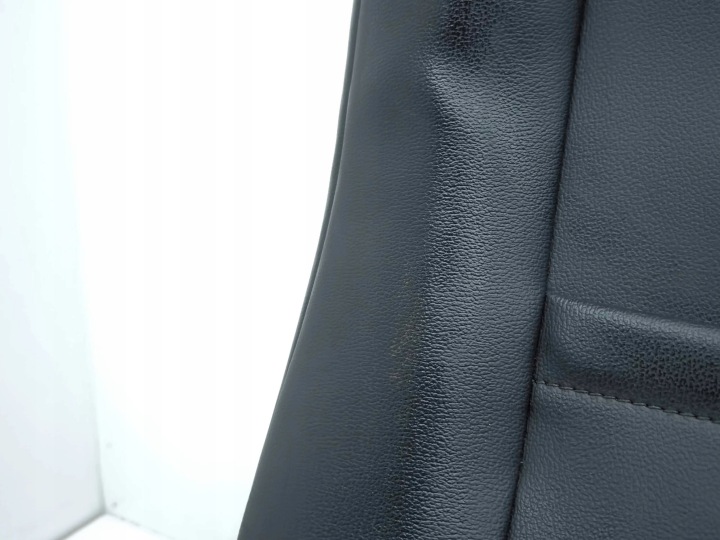 фото №13, Ford kuga iii 2022 сиденье пассажира
