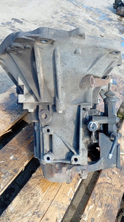 фото №8, Коробка передач 3047c07 551963361 fiat stilo 1.6b 01-10r