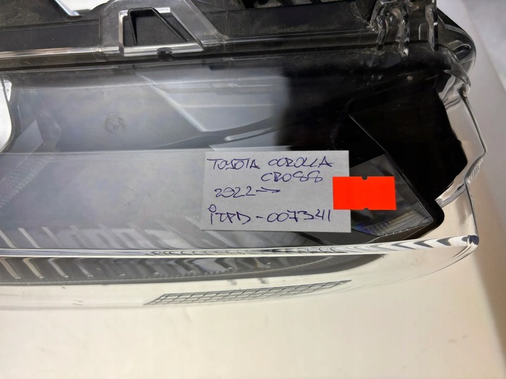 фото №7, Toyota corolla cross 2022 лампи передні