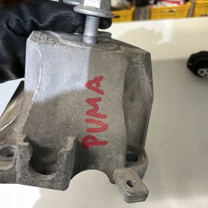фото №7, Ford puma mk2 1.0 кронштейн коробки коробка передач h1bg7m125ab