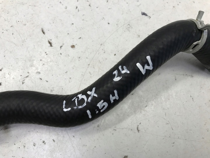 фото №3, Lexus lbx 2024 1.5 гібрид труба шланг шланг води