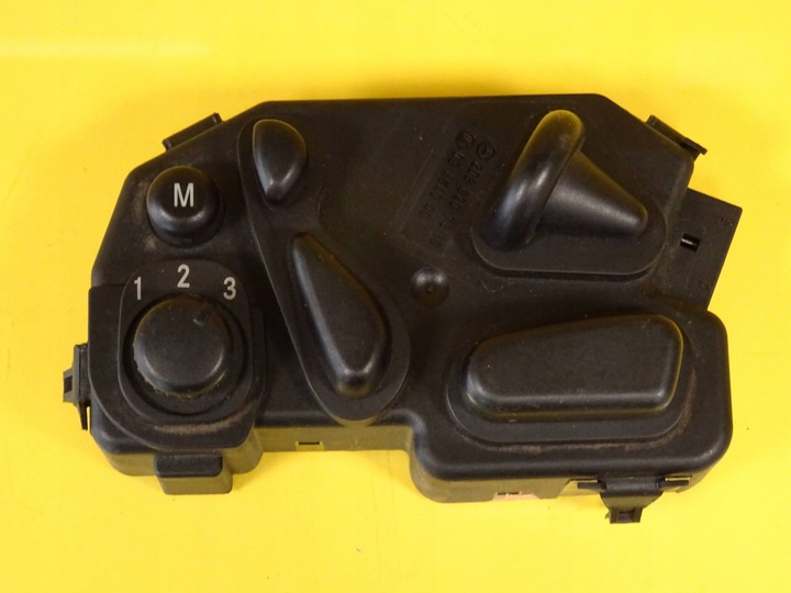 фото №2, Переключатель регулировка сиденья левый перед mercedes c w203 2038207310 nr9