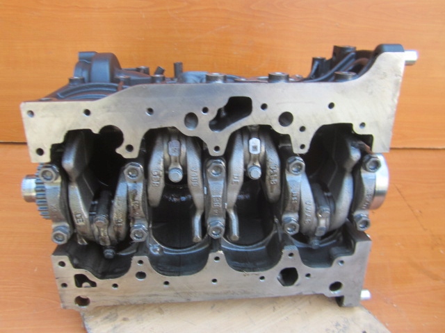 фото №13, Vw audi a4 2.0 tdi dtr вали розподільний вал рамка 05l103308s v230 n1 jak новий