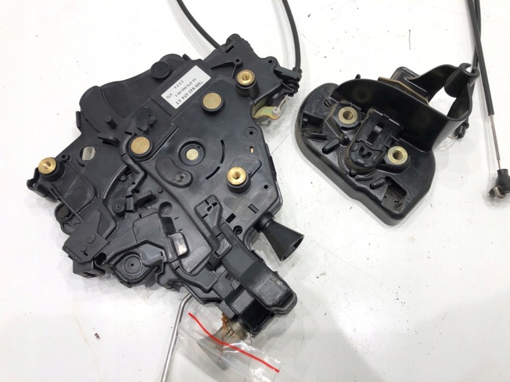 фото №3, Замок двері праві зад vw transporter t5 автобус 7h0843654at 03-15