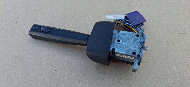 фото №5, Volvo fh fm переключатель kierunkowsazów комбинированный рулевой/подрулевой 1624135