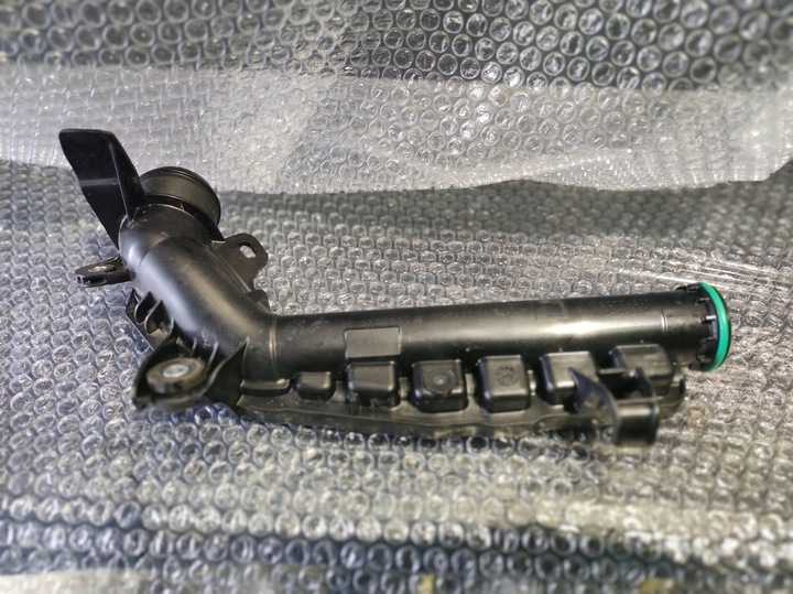 фото №1, Труба воздуховод 1,2 thp 9812735880 ds citroen peugeot